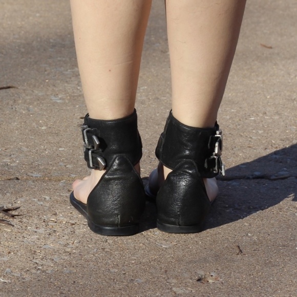 Zara leather string buckles black sandals - Picture 4 of 5